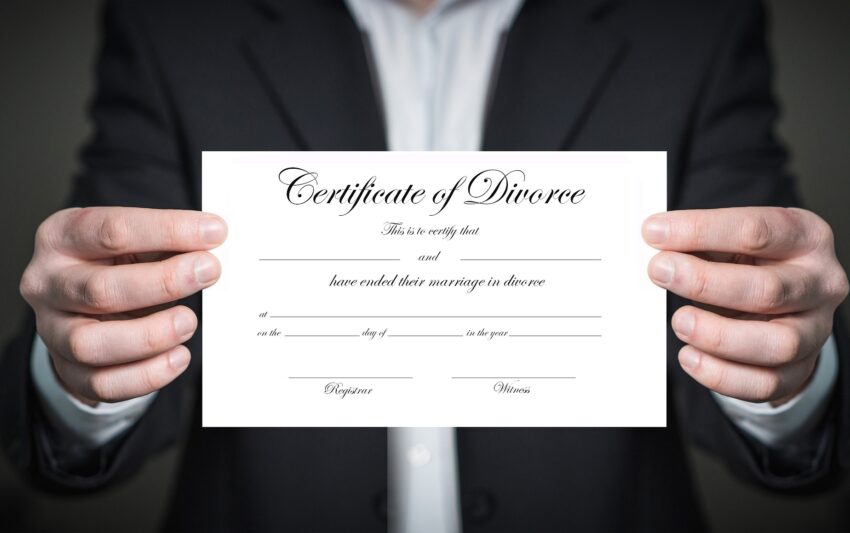 The details of the mutual divorce procedure in India will make you comfortable before filing